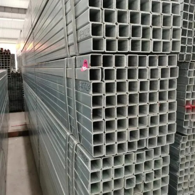 安多小口径<font style='color:red'>无缝方矩管</font>